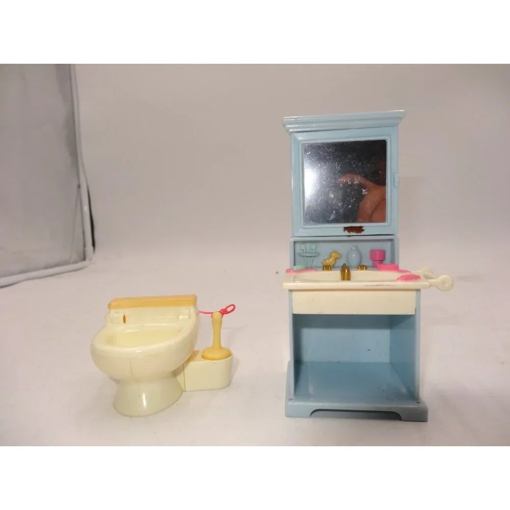 Fisher Price Loving Family Dollhouse Bathroom Lot‎ Toilet and Vanity Sink 2002